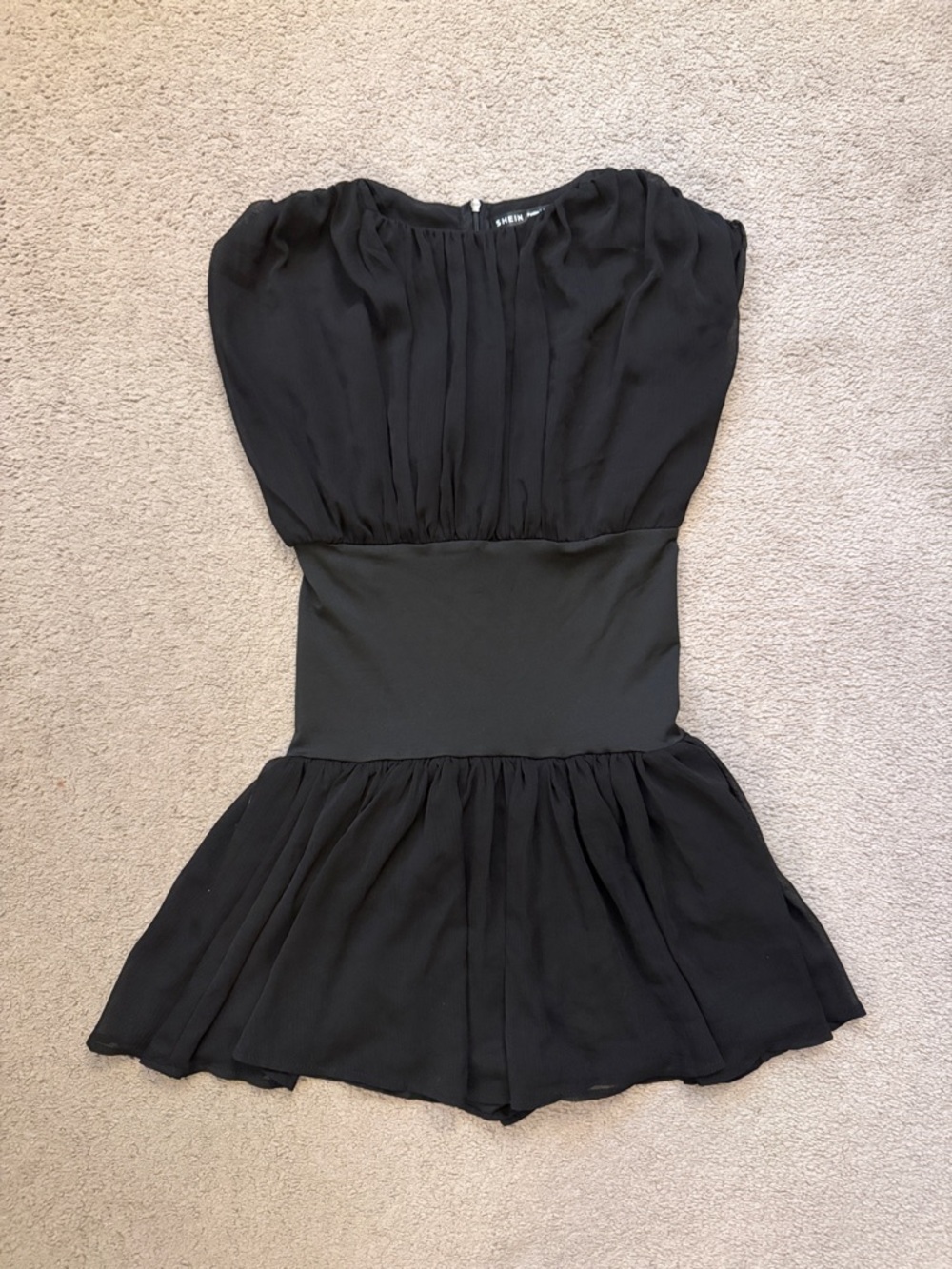 SHEIN Black Petite XS Sleeveless Waist-Defined Romper